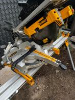 DEWALT D27112-QS afkort-, verstek- en tafelzaag, Doe-het-zelf en Bouw, Gereedschap | Zaagmachines, Ophalen, Cirkelzaag, Zo goed als nieuw