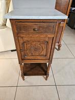 Antieke nacht tafel, Enlèvement