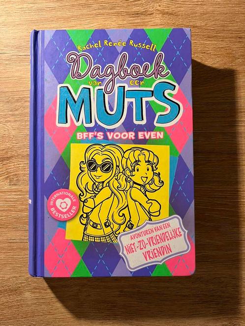 Rachel Renée Russell - BFF's voor even, Boeken, Kinderboeken | Jeugd | 10 tot 12 jaar, Zo goed als nieuw, Ophalen