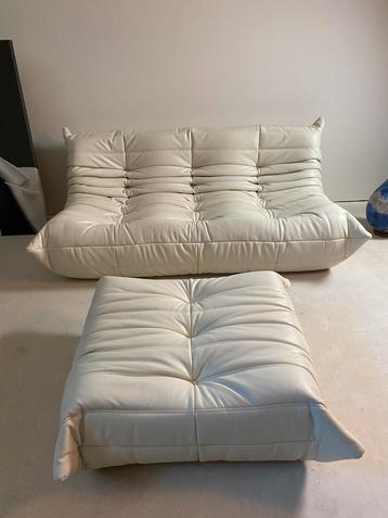 Togo 3 zit and hocker white leather  beschikbaar voor biedingen