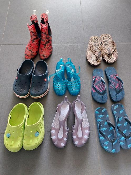 allerlei watersloefjes slippers crocs maat 35 36 37 38, Enfants & Bébés, Vêtements enfant | Chaussures & Chaussettes, Utilisé