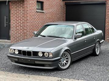 BMW E34 520I AUTOMAAT / CRUISE TE KOOP !, Auto's, BMW, Automaat, Bedrijf, Grijs, Te koop