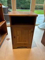 Nachtkastje grenenkleur, Huis en Inrichting, Slaapkamer | Nachtkastjes, Ophalen, Gebruikt