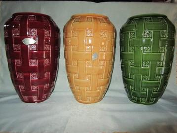 Boch vintage Keralux: trio de beaux vases "Stripline"!