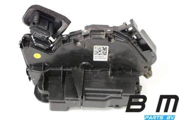 Portierslot RA (bijrijderskant) Volkswagen Passat B8 Variant beschikbaar voor biedingen