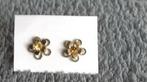 Gouden oorbellen met bloemen, Handtassen en Accessoires, Oorbellen, Overige materialen, Ophalen of Verzenden, Zo goed als nieuw