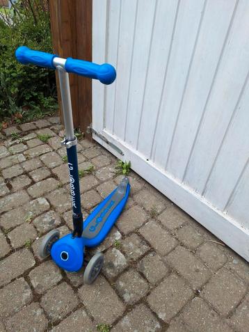 Trotinette globber beschikbaar voor biedingen