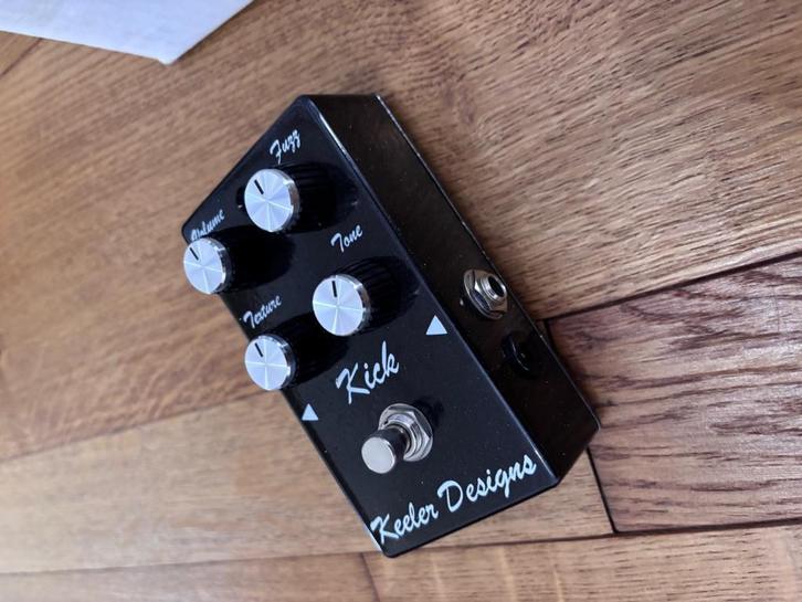 Keeler Designs Kick - FUZZ, Musique & Instruments, Effets, Comme neuf, Distortion, Overdrive ou Fuzz, Enlèvement ou Envoi