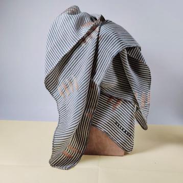 Foulard Delvaux en soie 90 x 90 - 100 % pure soie - France, Enlèvement ou Envoi, Écharpe