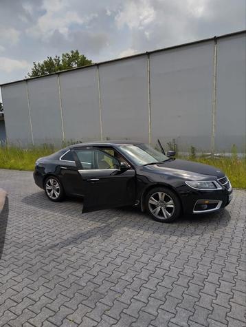 ATTENDU Saab 9-5 Aero 2.0T XWD (162 kW) 2011 158000 km