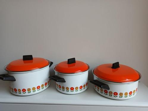 set 3 vintage kookpotten, Huis en Inrichting, Keuken | Potten en Pannen, Gebruikt, Overige typen, Ophalen