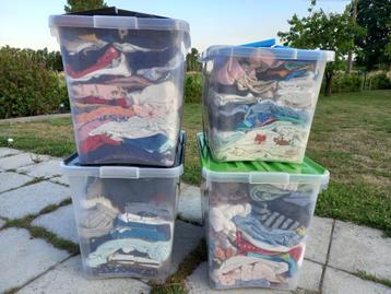 Babykleding 50-86 beschikbaar voor biedingen