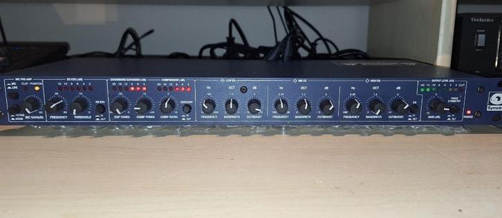 SYMETRIX 528E beste radiodj microfoonprocessor, Audio, Tv en Foto, Professionele apparaten, Zo goed als nieuw, Audio, Verzenden