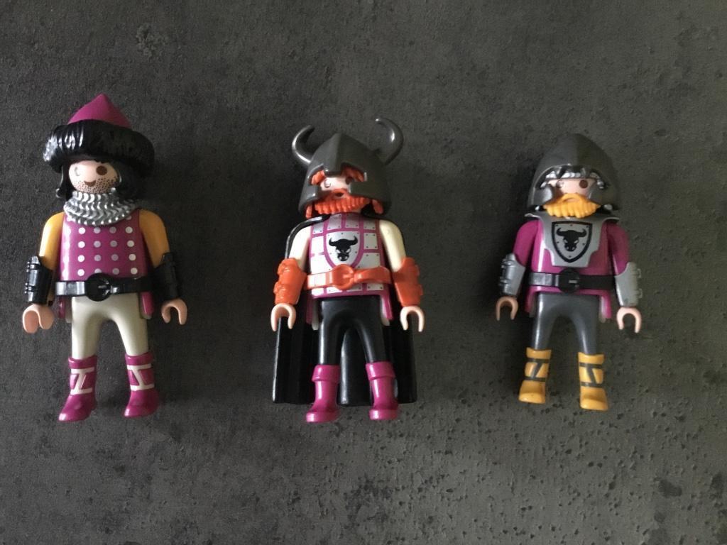 FIGURINE PLAYMOBIL REINE Chevaliers Médiévaux Château Médiéval
