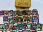 Yu Gi Oh! Tins of the Pharaoh's God 2022 75 kaarten + tin, Ophalen of Verzenden, Zo goed als nieuw, Meerdere kaarten