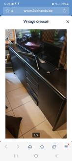 Moderne dressoir, Ophalen