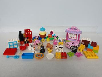 Lego Duplo: Lot met Mickey & Minnie Mouse en dieren beschikbaar voor biedingen