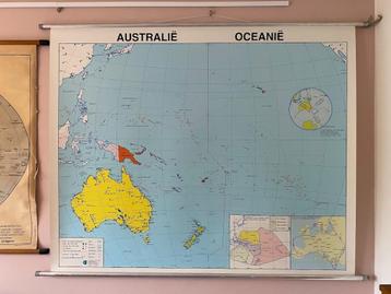Grote vintage wandkaart schoolkaart Australië Oceanië beschikbaar voor biedingen