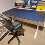 Bureau IKEA Bekant bleu - comme neuf, Huis en Inrichting, Ophalen, In hoogte verstelbaar, Zo goed als nieuw, Bureau