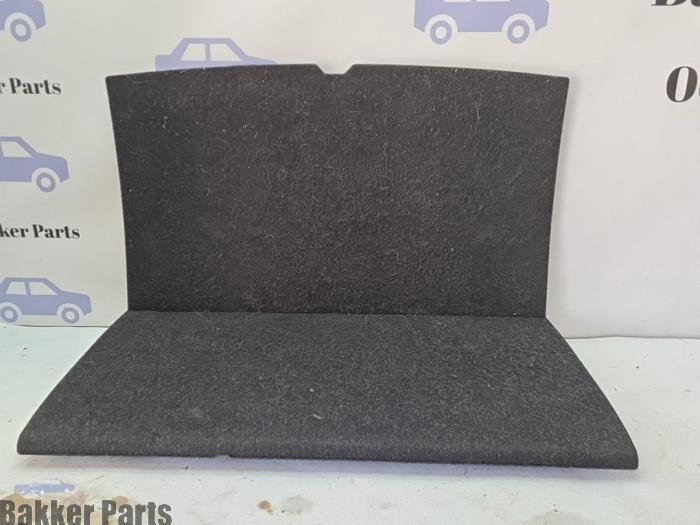 Coffre tapis d'un BMW 1-Serie, Autos : Pièces & Accessoires, Habitacle & Garnissage, BMW, Utilisé, 3 mois de garantie