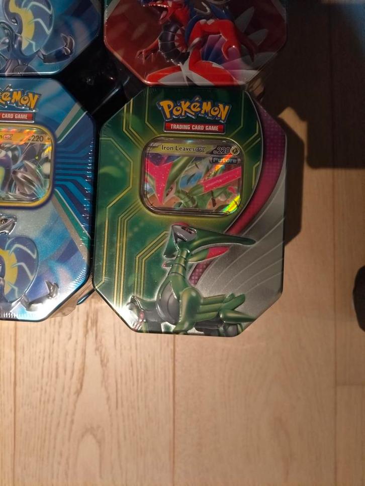 Boîte Pokémon Paradox en métal, Hobby & Loisirs créatifs, Jeux de cartes à collectionner | Pokémon, Neuf, Start Deck, Foil, Enlèvement