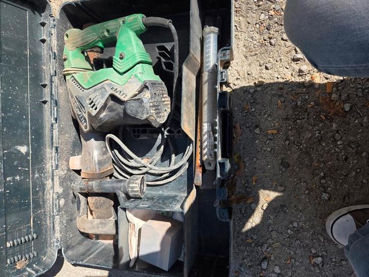 Hitachi hakhamer type H45MRY, Doe-het-zelf en Bouw, Metalen, Gebruikt, Ophalen