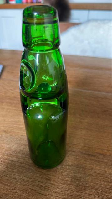 Kogelflesje beschikbaar voor biedingen