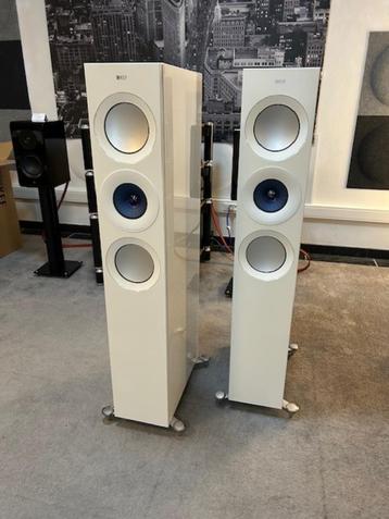 KEF REFERENCE 3 Foundry Edition  beschikbaar voor biedingen