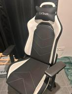 Bureaustoel te koop. Jaartje oud niks van schade, Ophalen, Zo goed als nieuw