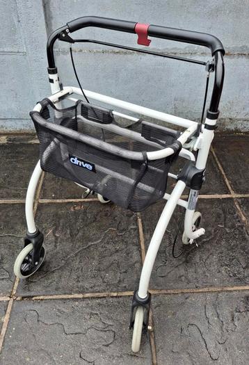 Lichtgewicht rollator., Enlèvement, Poids léger, Comme neuf