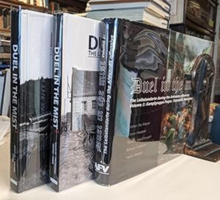 Duel in the mist 1-2-3, Boeken, Oorlog en Militair, Gelezen, Landmacht, Tweede Wereldoorlog, Ophalen of Verzenden