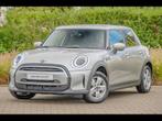 MINI Cooper AUTOMAAT - NAVI - LED, Overige kleuren, 136 pk, Bedrijf, Parkeersensor