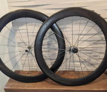 Paire de roues de course tubulaires en carbone HED Red Flame, Enlèvement ou Envoi, Comme neuf, Pneu