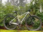 Carbon mountainbike  Specialized te koop, 28 inch, Gebruikt, 15 tot 20 versnellingen, Minder dan 47 cm