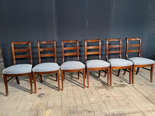 Vintage eetkamerstoelen in massief mahoniehout, Huis en Inrichting, Stoelen, Gebruikt, Vijf, Zes of meer stoelen, Hout, Stof, Bruin