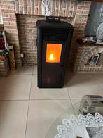 A vendre poêle a pellet Artel 10,5kw, Huis en Inrichting, Kachels, Ophalen, Zo goed als nieuw, Pelletkachel