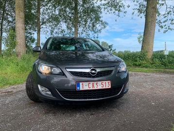 Opel astra cosmo 17cdti eco flex