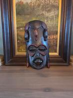 Afrikaans masker, Enlèvement ou Envoi