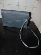 Handtas met zilver accenten in prima staat, Ophalen of Verzenden, Zo goed als nieuw, Grijs, Handtas