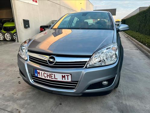 Opel Astra 1.4 Benzine / 1 jaar garantie !, Auto's, Opel, Bedrijf, Te koop, Astra, ABS, Adaptieve lichten, Airbags, Alarm, Bluetooth