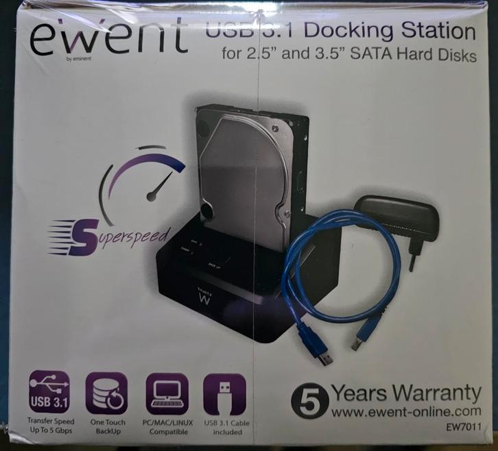 Ewent EW7011 R2

Dokingstation voor 2,5" en 3,5" SATA-harde, Computers en Software, Dockingstations, Zo goed als nieuw, Harde schijf