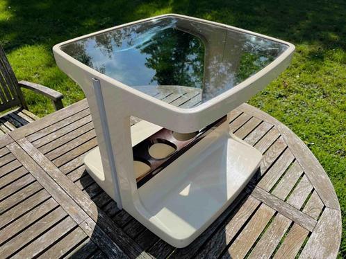 Marc Held mini-bar salontafel, Huis en Inrichting, Barren, Ophalen