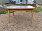 Vintage (jaren 60) uittrekbare eettafel met besteklade, Huis en Inrichting, Ophalen