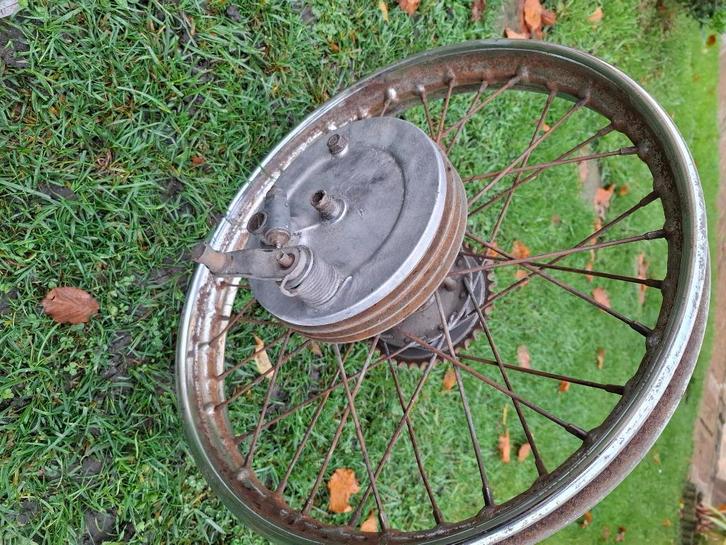 FN-achterwiel, FN M13, motorfiets, voorouder, oldtimer, Motoren, Motoren | Oldtimers, Ophalen