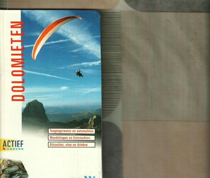 Dolomieten reisgids ANWB  Maarten Mandos 128 blz, Boeken, Reisgidsen, Zo goed als nieuw, ANWB, Ophalen of Verzenden