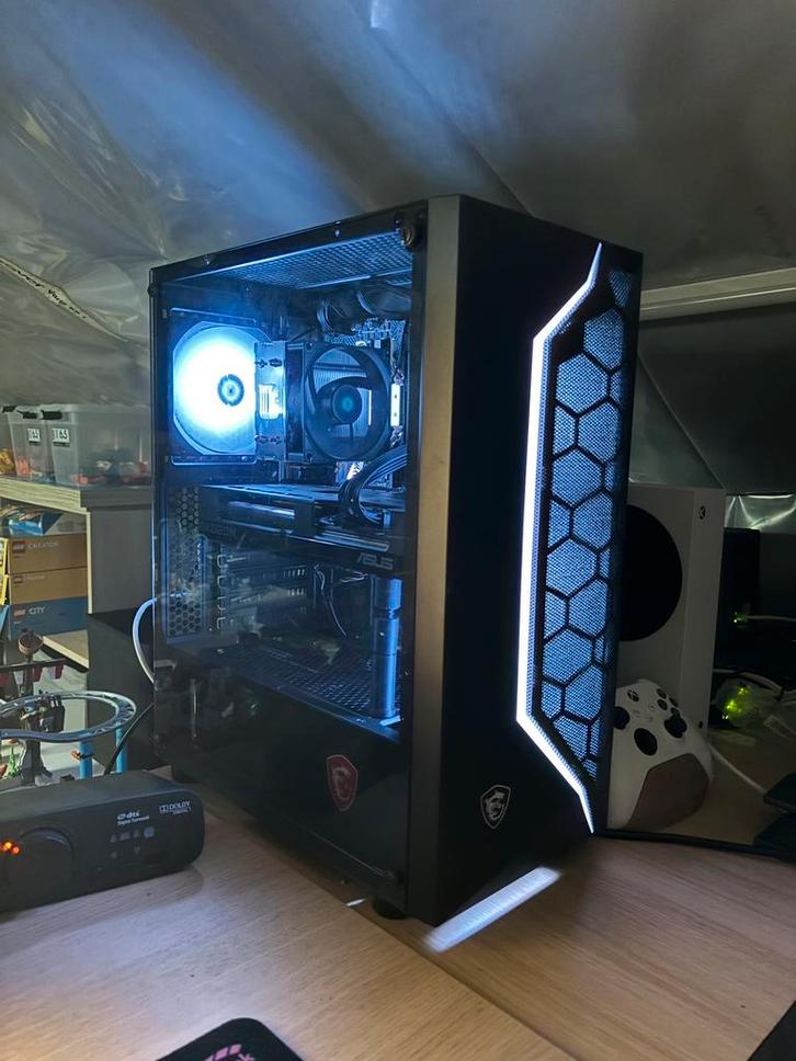 Gamepc, Computers en Software, Desktop Pc's, Zo goed als nieuw, SSD, Ophalen