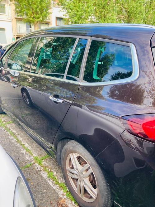 Opel Zafira tourer 7 zetels, Auto's, Opel, Particulier, Zafira, Benzine, Euro 6, 5 deurs, Handgeschakeld, Bruin, Zwart, Ophalen