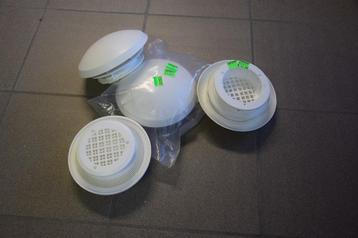 Nieuwe dakventilatie roosters - plaatsing mogelijk beschikbaar voor biedingen