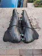 Voetbal schoenen kinderen, Sport en Fitness, Karting, Ophalen of Verzenden, Zo goed als nieuw