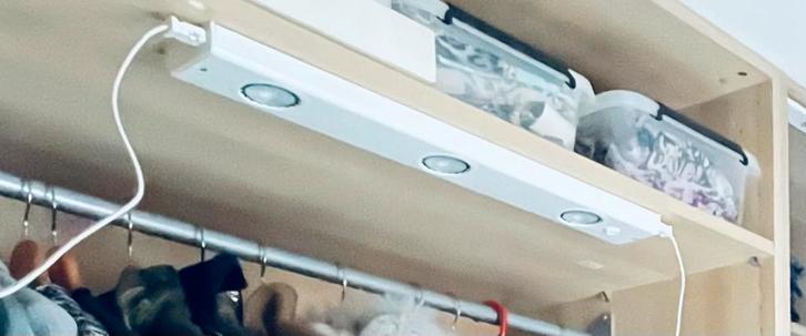 GRUNDTAL Verlichting IKEA, Maison & Meubles, Lampes | Spots, Neuf, Spot encastrable ou Spot mural, Métal ou Aluminium, Halogène